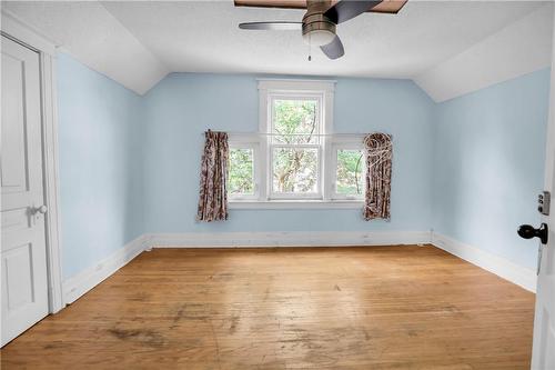 174 Lake Street, St. Catharines, ON - Indoor Photo Showing Other Room