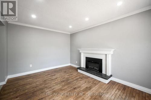 532 Grandview Street S, Oshawa (Donevan), ON - Indoor With Fireplace