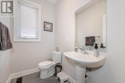 21 Killington Avenue, Vaughan (Kleinburg), ON - Indoor Photo Showing Bathroom