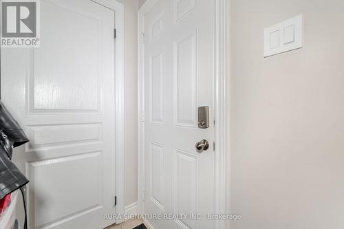 21 Killington Avenue, Vaughan (Kleinburg), ON - Indoor Photo Showing Other Room