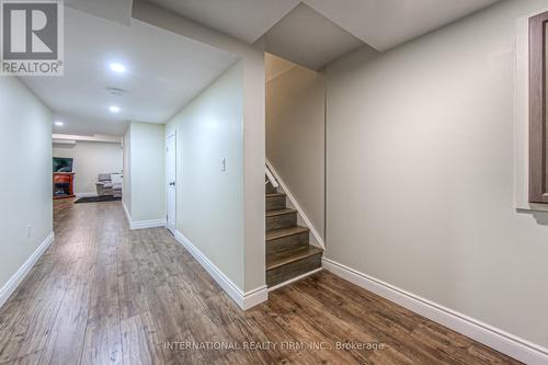 3360 Roma Avenue, Burlington, ON - Indoor Photo Showing Other Room