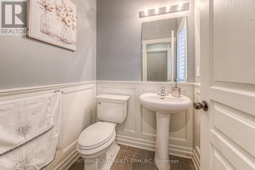 3360 Roma Avenue, Burlington, ON - Indoor Photo Showing Bathroom