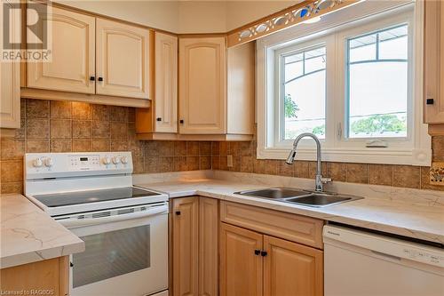 249 George Street, South Bruce Peninsula, ON - Indoor Photo Showing Kitchen With Double Sink