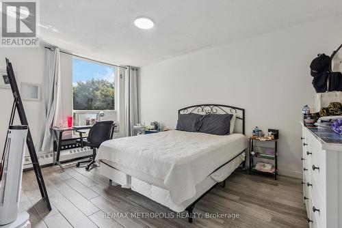 509 - 15 London Green Court, Toronto (Glenfield-Jane Heights), ON - Indoor Photo Showing Bedroom