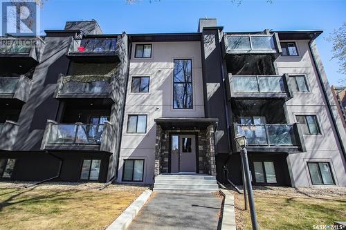 210 512 4Th Avenue N, Saskatoon, SK - Outdoor With Balcony With Facade