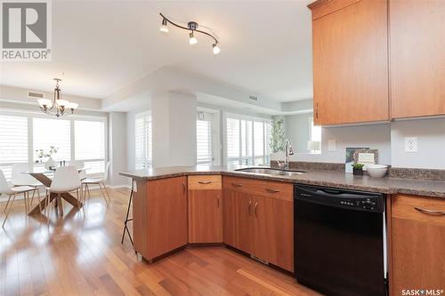 408 902 Spadina Crescent E, Saskatoon, SK - Indoor Photo Showing Kitchen