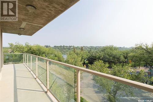 408 902 Spadina Crescent E, Saskatoon, SK - Outdoor With Balcony With View