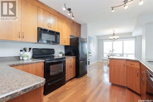 408 902 Spadina Crescent E, Saskatoon, SK - Indoor Photo Showing Kitchen