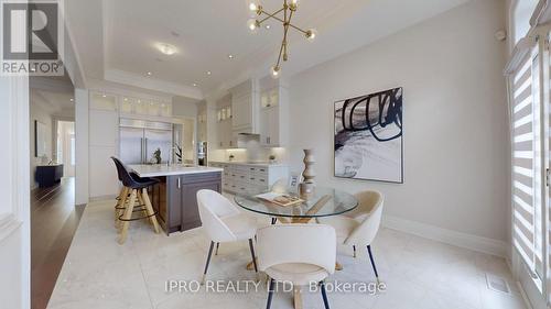 3029 Parsonage Crescent, Oakville, ON - Indoor Photo Showing Dining Room