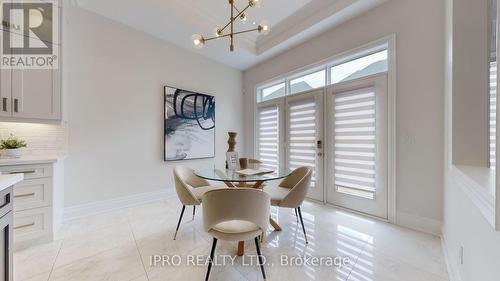 3029 Parsonage Crescent, Oakville, ON - Indoor Photo Showing Dining Room