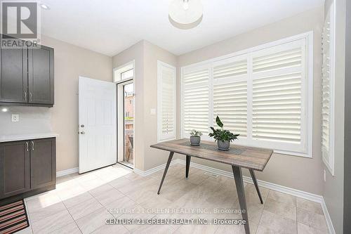 31 Mincing Trail, Brampton (Northwest Brampton), ON - Indoor Photo Showing Dining Room