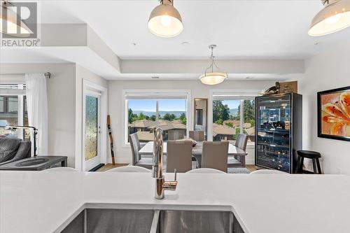 4380 Lakeshore Road Unit# Ph6, Kelowna, BC - Indoor