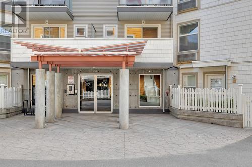 567 Yates Road Unit# 201, Kelowna, BC - Outdoor With Balcony