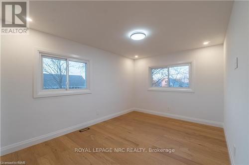 1104 Vansickle Road, St. Catharines, ON - Indoor Photo Showing Other Room