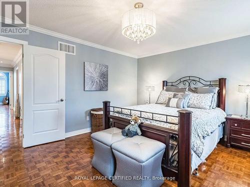 3 Hillpath Crescent, Brampton (Snelgrove), ON - Indoor Photo Showing Bedroom