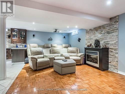 3 Hillpath Crescent, Brampton (Snelgrove), ON - Indoor Photo Showing Living Room With Fireplace