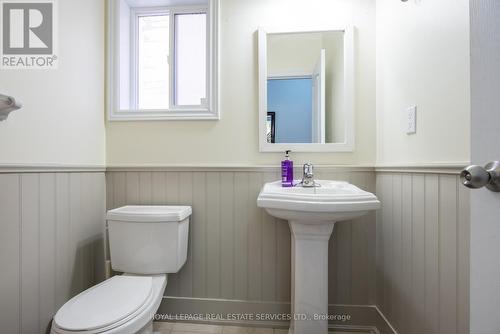 757 Halbert Drive, Shelburne, ON - Indoor Photo Showing Bathroom