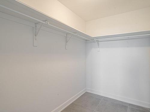 Other - 511-5792 Av. Parkhaven, Côte-Saint-Luc, QC - Indoor With Storage