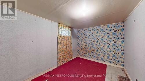 99 Pemberton Avenue, Toronto (Newtonbrook East), ON - Indoor Photo Showing Other Room