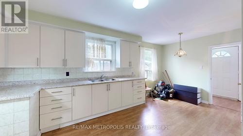 99 Pemberton Avenue, Toronto (Newtonbrook East), ON - Indoor Photo Showing Kitchen With Double Sink