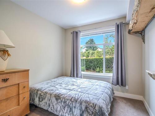 105-4960 Songbird Pl, Nanaimo, BC - Indoor Photo Showing Bedroom