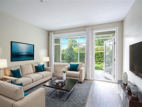 105-4960 Songbird Pl, Nanaimo, BC - Indoor Photo Showing Living Room