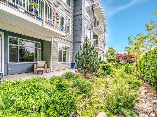 105-4960 Songbird Pl, Nanaimo, BC - Outdoor