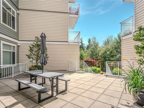 105-4960 Songbird Pl, Nanaimo, BC - Outdoor With Deck Patio Veranda With Exterior