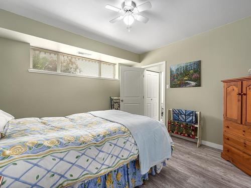 309-825 Hill Street, Ashcroft, BC - Indoor Photo Showing Bedroom