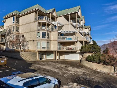 504-712 Sahali Terrace, Kamloops, BC - Outdoor