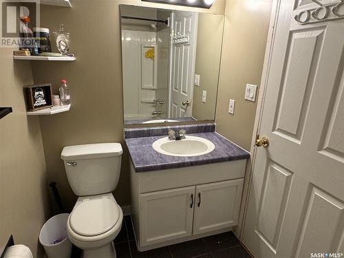 912 Aronec Place, La Ronge, SK - Indoor Photo Showing Bathroom