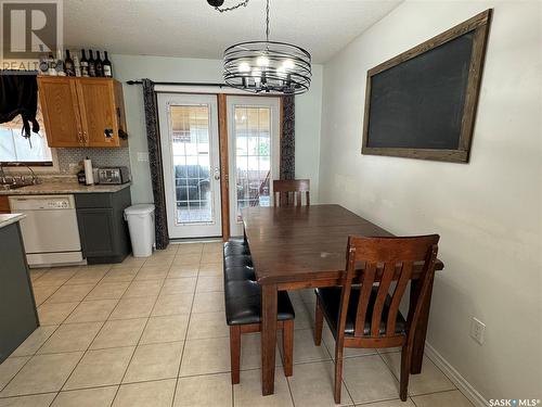 912 Aronec Place, La Ronge, SK - Indoor Photo Showing Dining Room