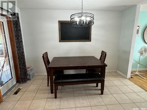 912 Aronec Place, La Ronge, SK - Indoor Photo Showing Dining Room