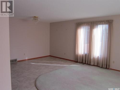 27 Groat Drive, Melfort, SK - Indoor Photo Showing Other Room