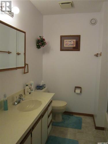 27 Groat Drive, Melfort, SK - Indoor Photo Showing Bathroom