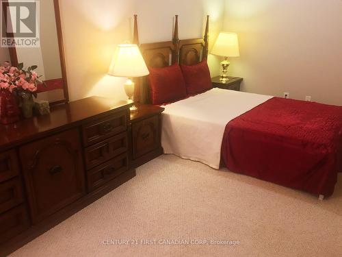 764 Silversmith Street, London, ON - Indoor Photo Showing Bedroom