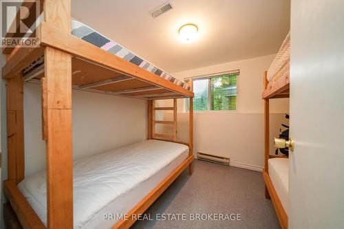 9919 Pinery Lane, Lambton Shores (Grand Bend), ON - Indoor Photo Showing Bedroom