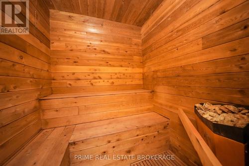 9919 Pinery Lane, Lambton Shores (Grand Bend), ON - Indoor Photo Showing Other Room