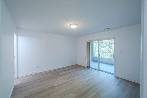 207-2245 Atkinson Street, Penticton, BC - Indoor Photo Showing Other Room