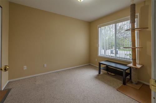 20-115 Redwing Place, Oliver, BC - Indoor Photo Showing Other Room