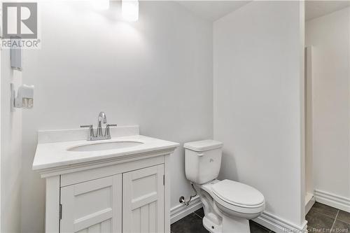 23 Deerfield Drive, Moncton, NB - Indoor Photo Showing Bathroom