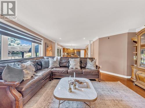 455 Orchard Park Drive, Lakeshore, ON - Indoor Photo Showing Living Room