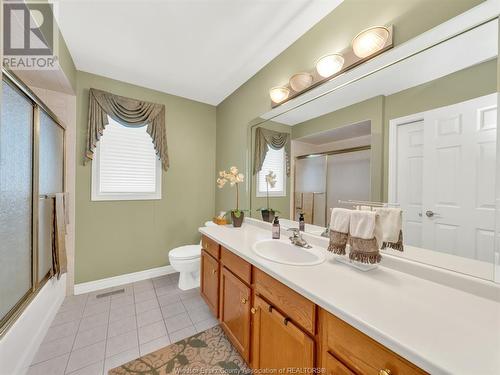 455 Orchard Park Drive, Lakeshore, ON - Indoor Photo Showing Bathroom