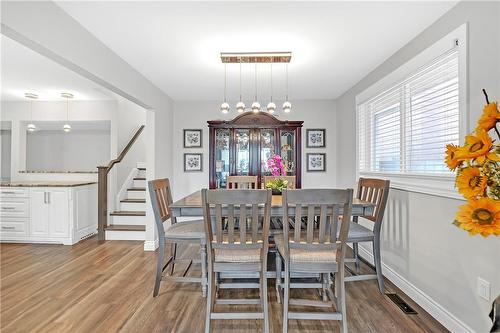 374 Limeridge Road E, Hamilton, ON - Indoor Photo Showing Dining Room