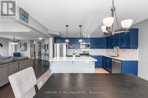 7 Stuckey Lane, East Luther Grand Valley (Grand Valley), ON - Indoor Photo Showing Kitchen With Upgraded Kitchen