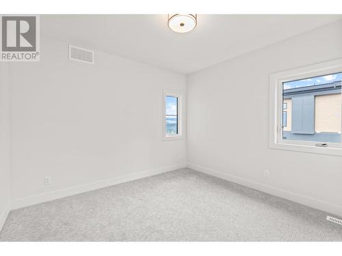 1026 Emslie Street Lot# Lot 7, Kelowna, BC - Indoor Photo Showing Other Room