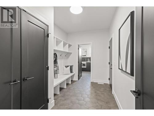 1026 Emslie Street Lot# Lot 7, Kelowna, BC - Indoor Photo Showing Other Room