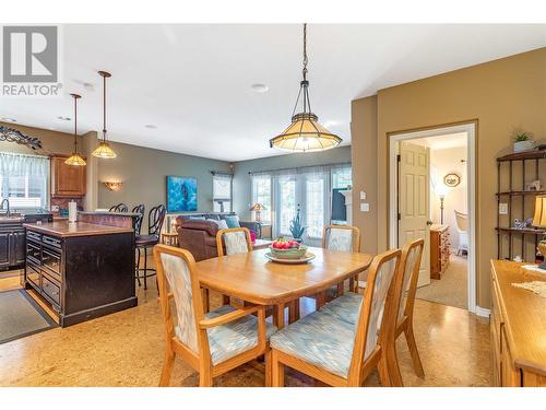 389 Mccarren Avenue, Kelowna, BC - Indoor Photo Showing Dining Room