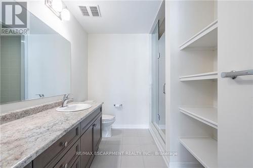 301 - 3028 Creekshore Common, Oakville, ON - Indoor Photo Showing Bathroom