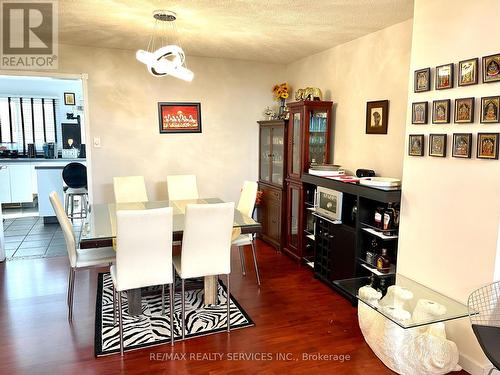 104 Lord Simcoe Drive, Brampton (Westgate), ON - Indoor Photo Showing Dining Room